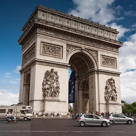 Blue Nights - Sebastopol Paris
