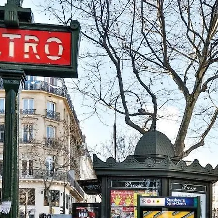 蓝夜公寓 - 塞巴斯托波尔