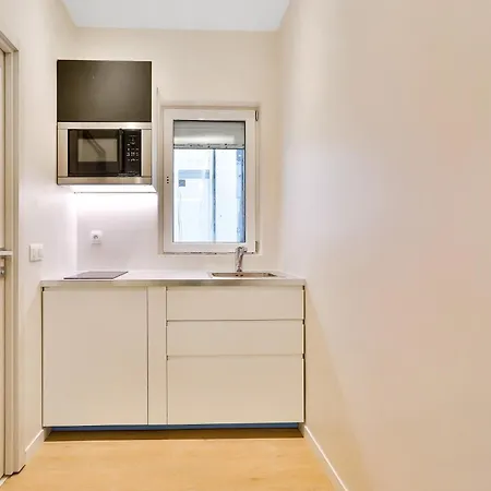 Blue Nights - Sebastopol Apartment Paris