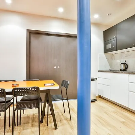 Blue Nights - Sebastopol Apartment *
