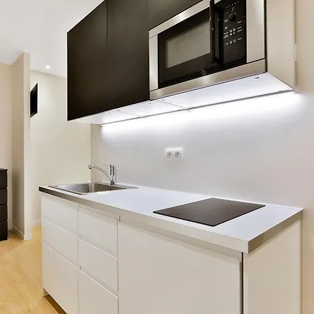 蓝夜公寓 - 塞巴斯托波尔 公寓 *