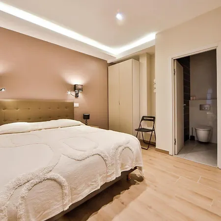 Apartment Blue Nights - Sebastopol Paris
