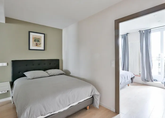 Blue Nights - Sébastopol * París