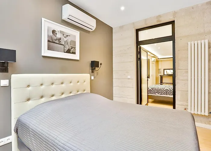 Blue Nights - Sébastopol * París