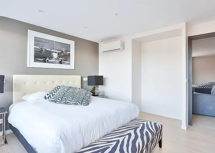 Blue Nights - Sébastopol *