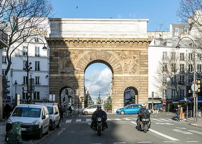 Blue Nights - Sébastopol París