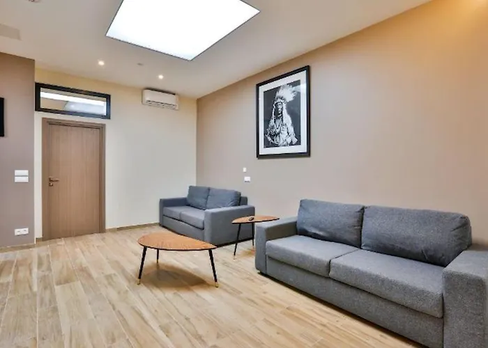 Blue Nights - Sébastopol