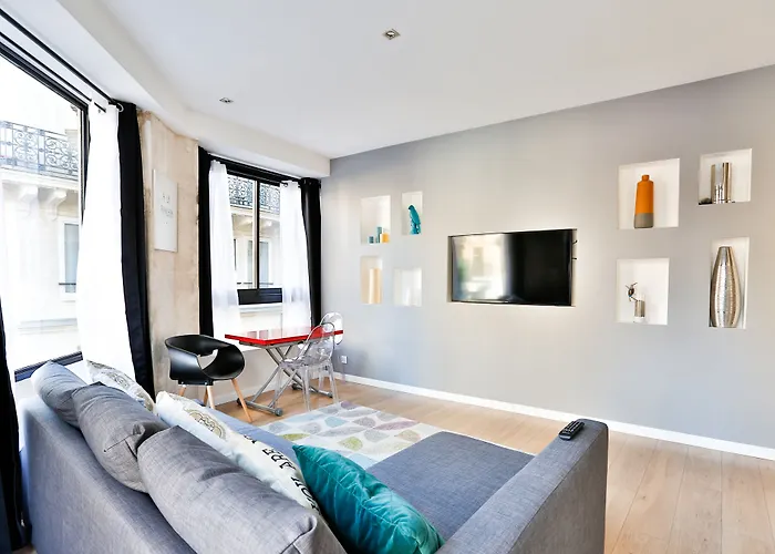 Blue Nights - Sébastopol *