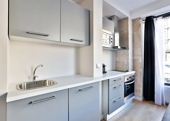 Blue Nights - Sébastopol París